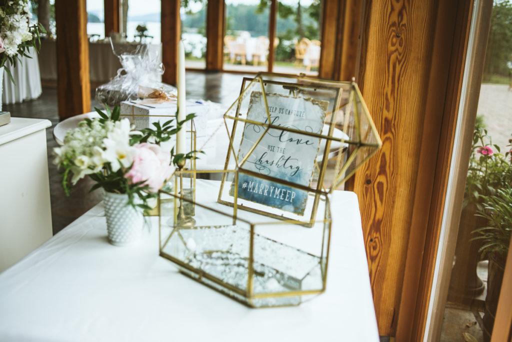 glass terrarium box for envelopes