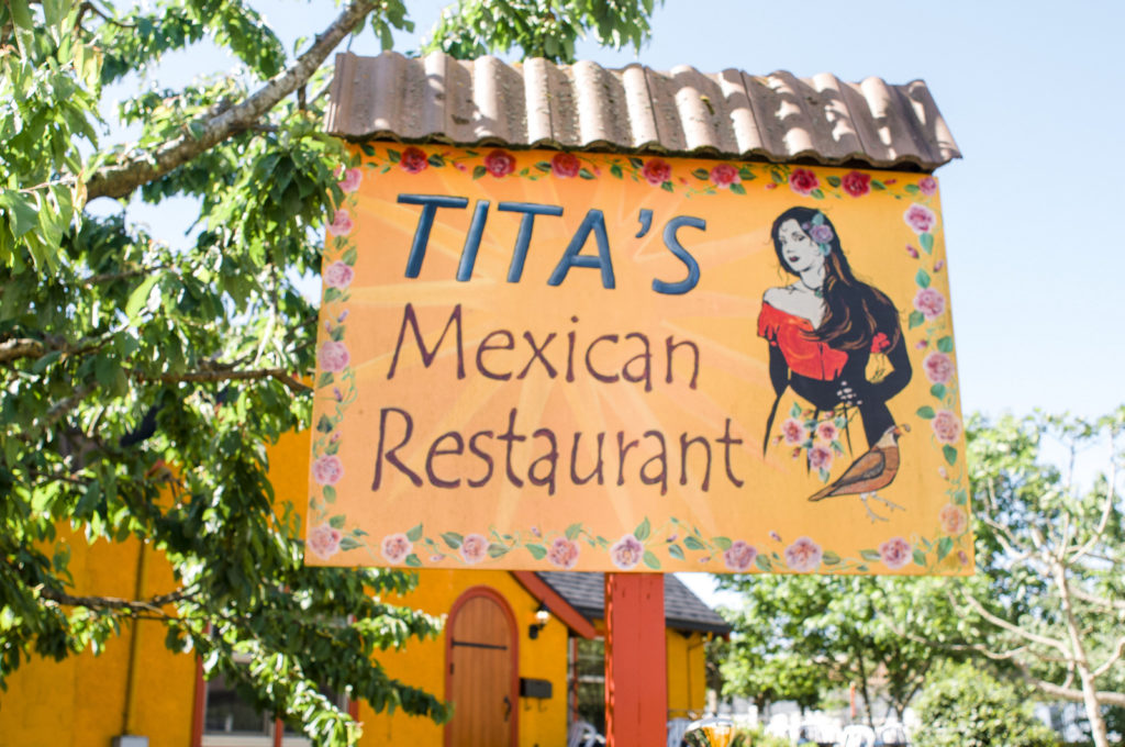 titas mexican fiesta wedding